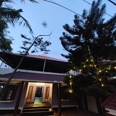 Alappuzha Gothra Beach Casa מראה חיצוני תמונה